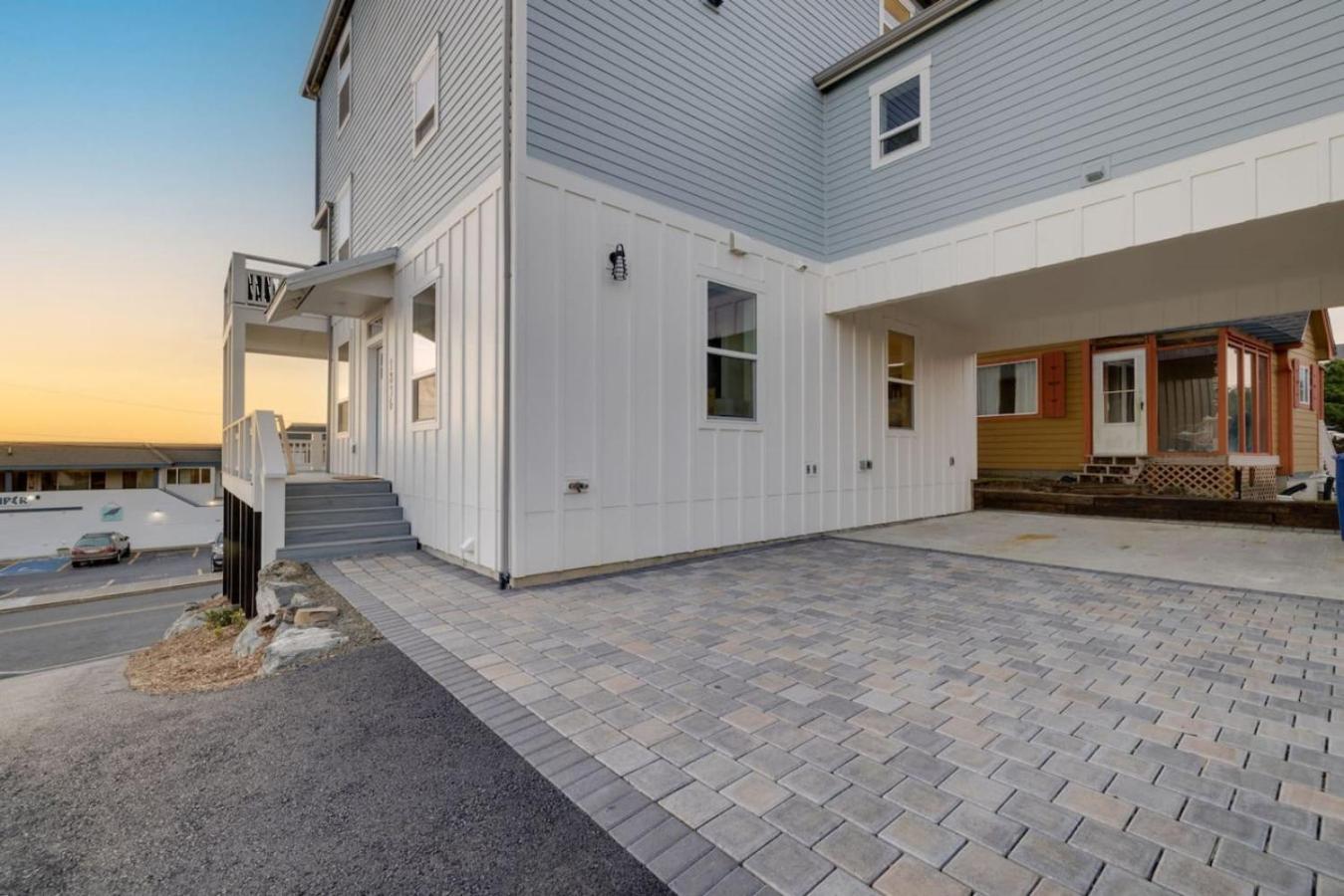 Holiday home New Construction In 2025, Ocean View, Hot Tub, Arcade, Sleeps 20 *