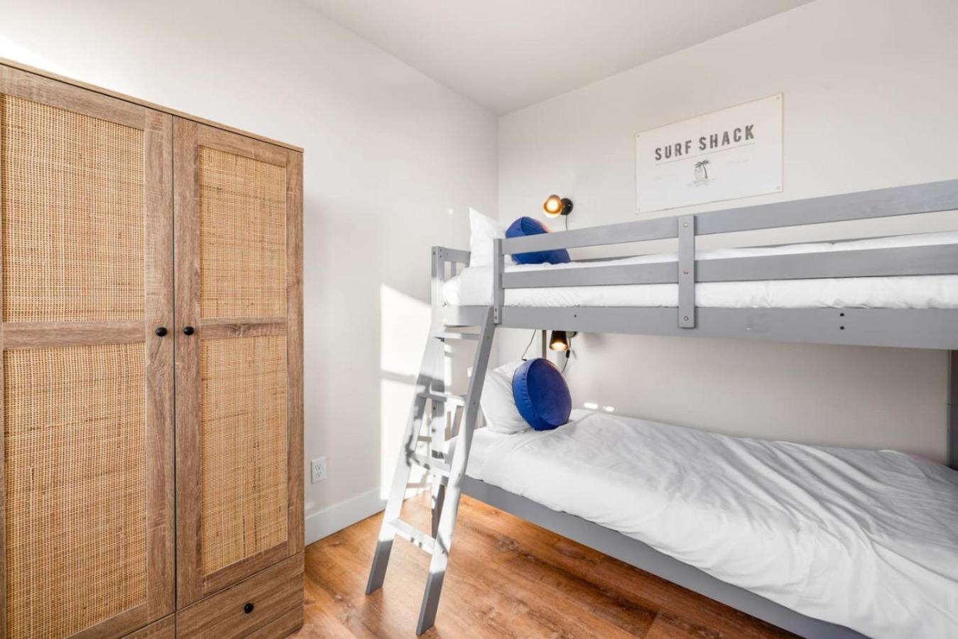 New Construction In 2025, Ocean View, Hot Tub, Arcade, Sleeps 20 Holiday home