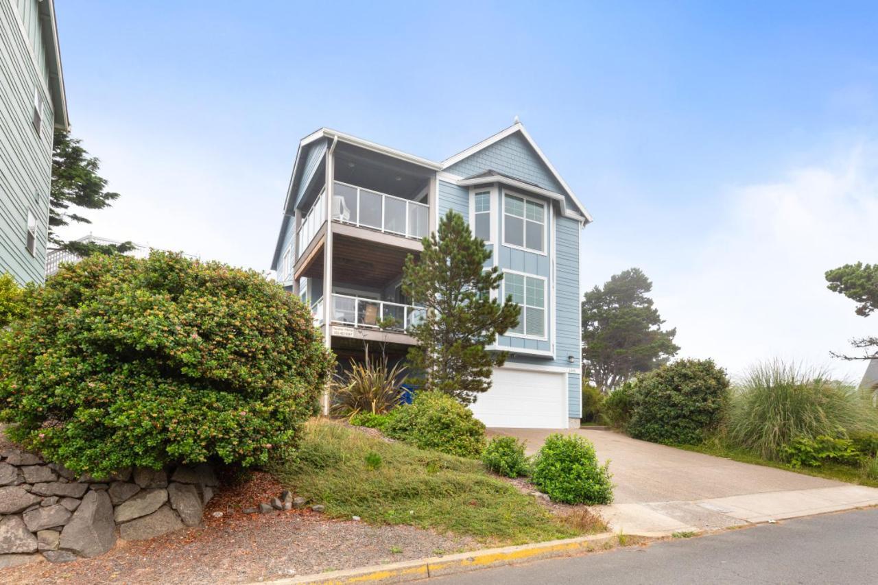 Blue Marlin, Arcade, Hot Tub, Sleeps 10 *