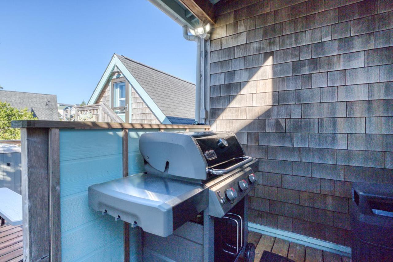 The Jamm House With Arcade And Hot Tub Lincoln City
