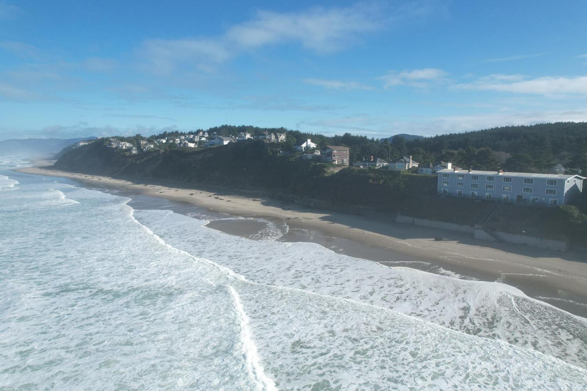 West 3* Lincoln City