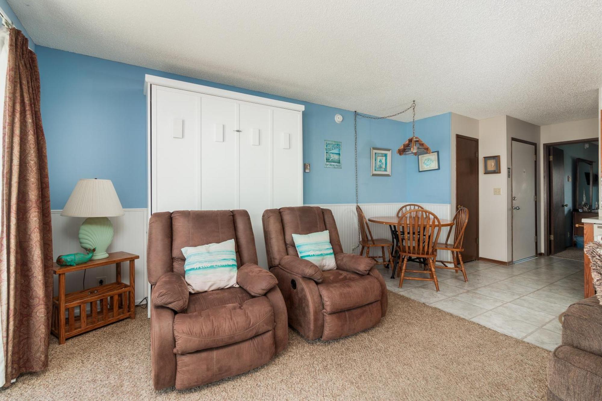 Ocean Terrace Condominiums Lincoln City