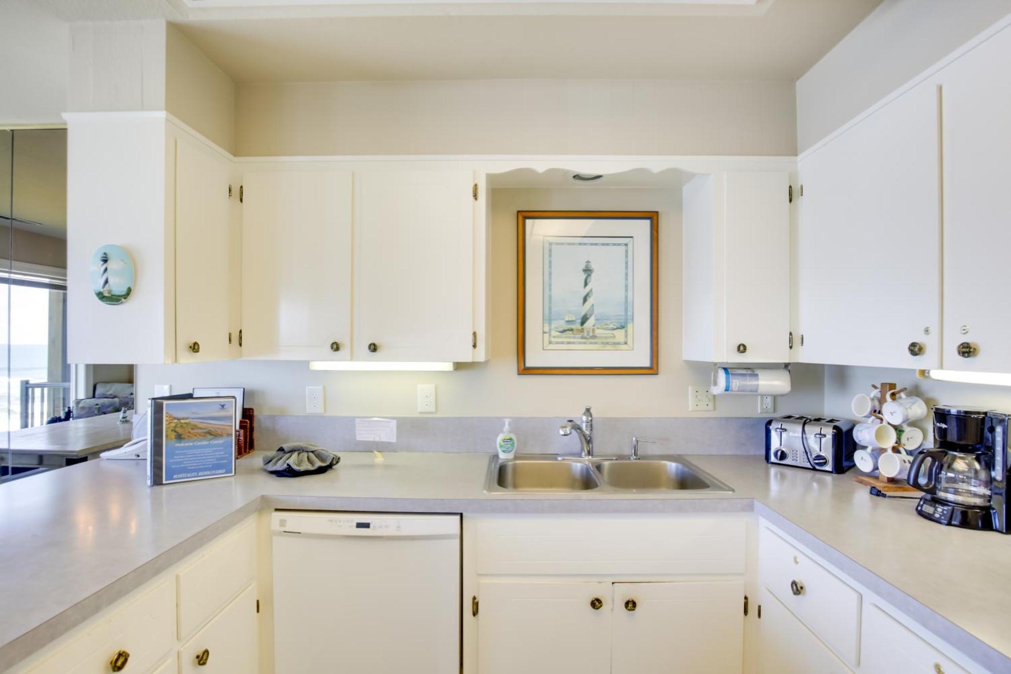 Oceanfront Oregon Retreat - Pool, Sauna And Patio! Apartment Lincoln City