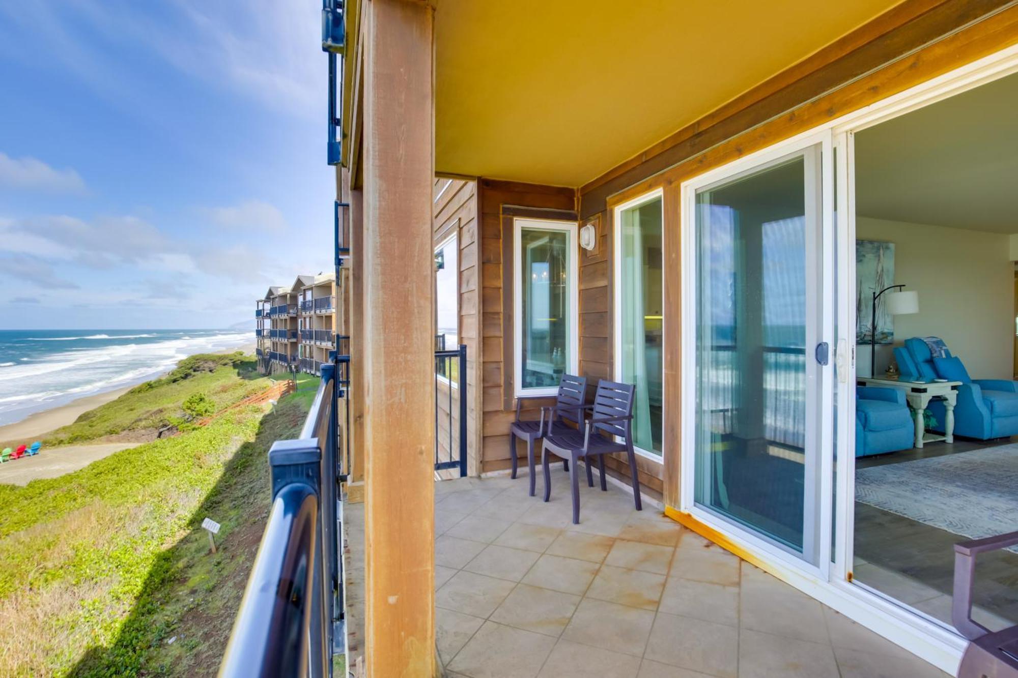 Oceanfront Oregon Retreat - Pool, Sauna And Patio! Apartment *