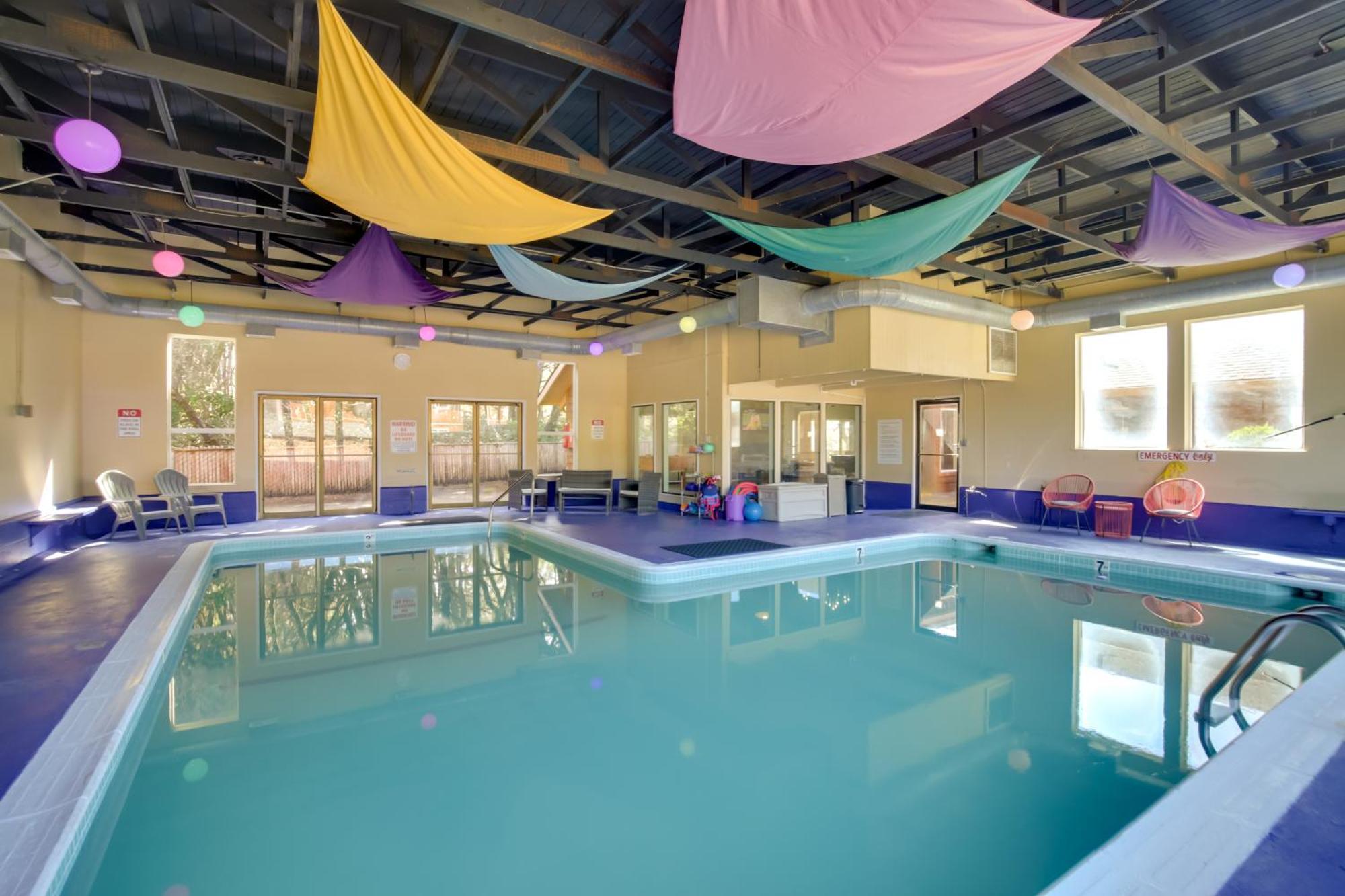 Oceanfront Oregon Retreat - Pool, Sauna And Patio!