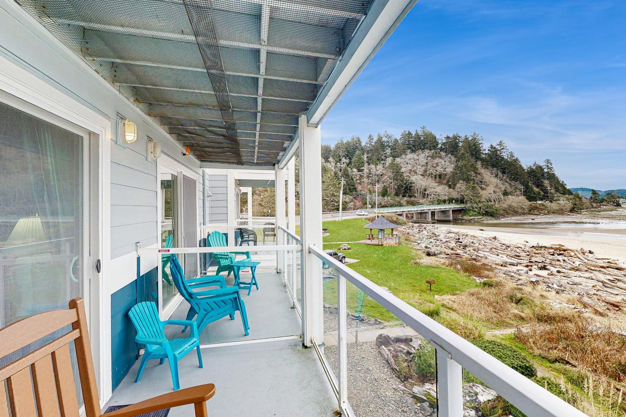 Getaway At Waters Edge * Lincoln City