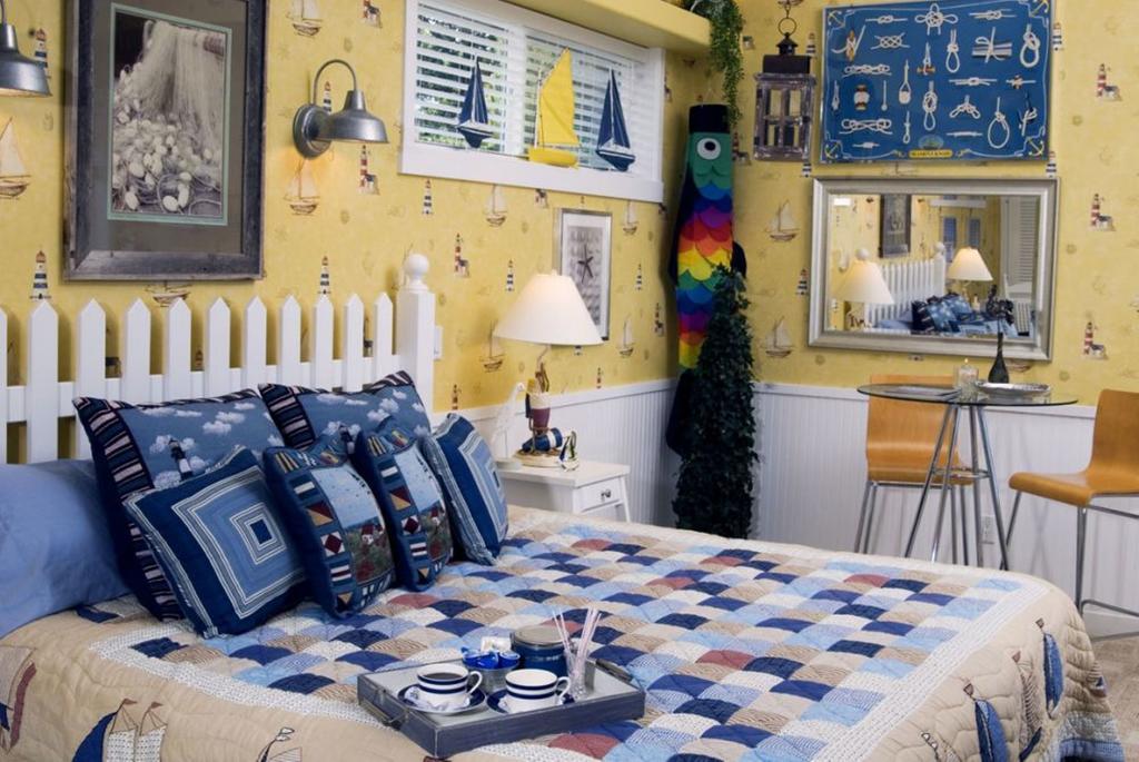 Bed & Breakfast Baywood Shores 3*