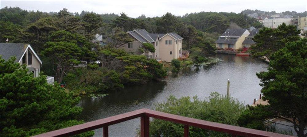 Hotel Oyo Ocean Breeze At Lincoln City