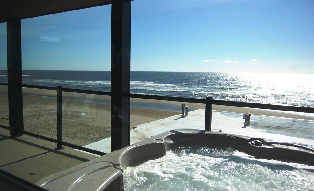 Hotel Beachfront Manor 3*