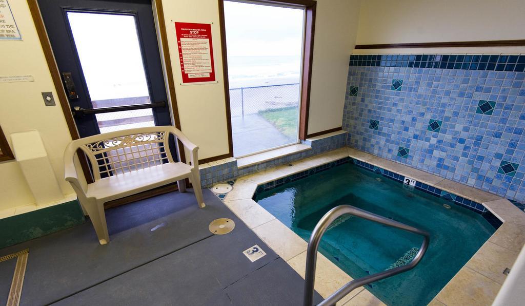 Sandcastle Beachfront Motel Lincoln City