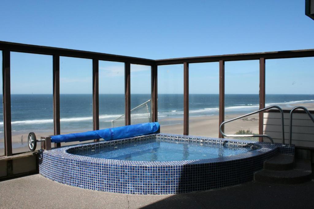 Sea Horse Ocean Front Holiday home