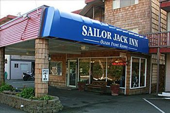 Sailor Jack Oceanfront 2*