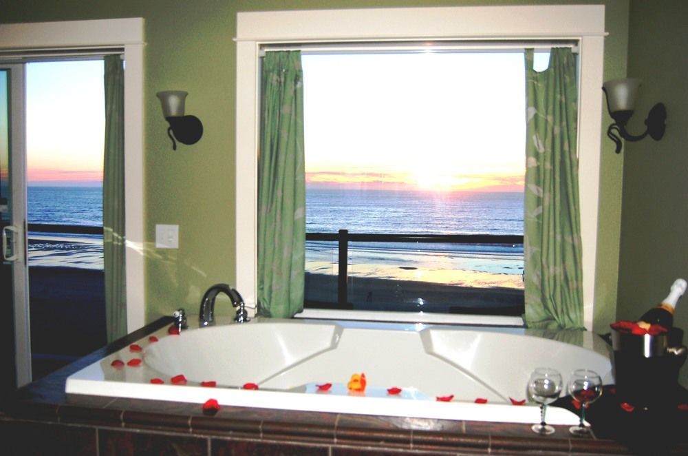 Starfish Manor Oceanfront Hotel Lincoln City
