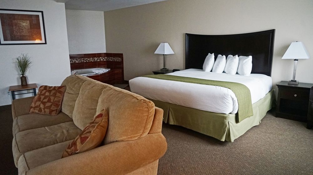 At By Oyo 2* Lincoln City