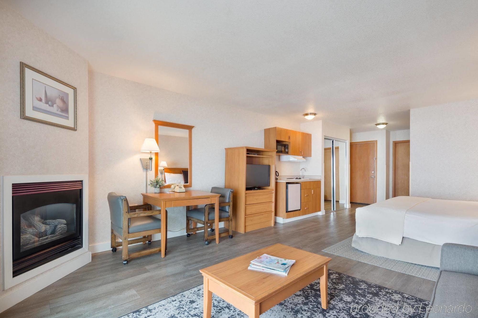 Surftides 4* Lincoln City