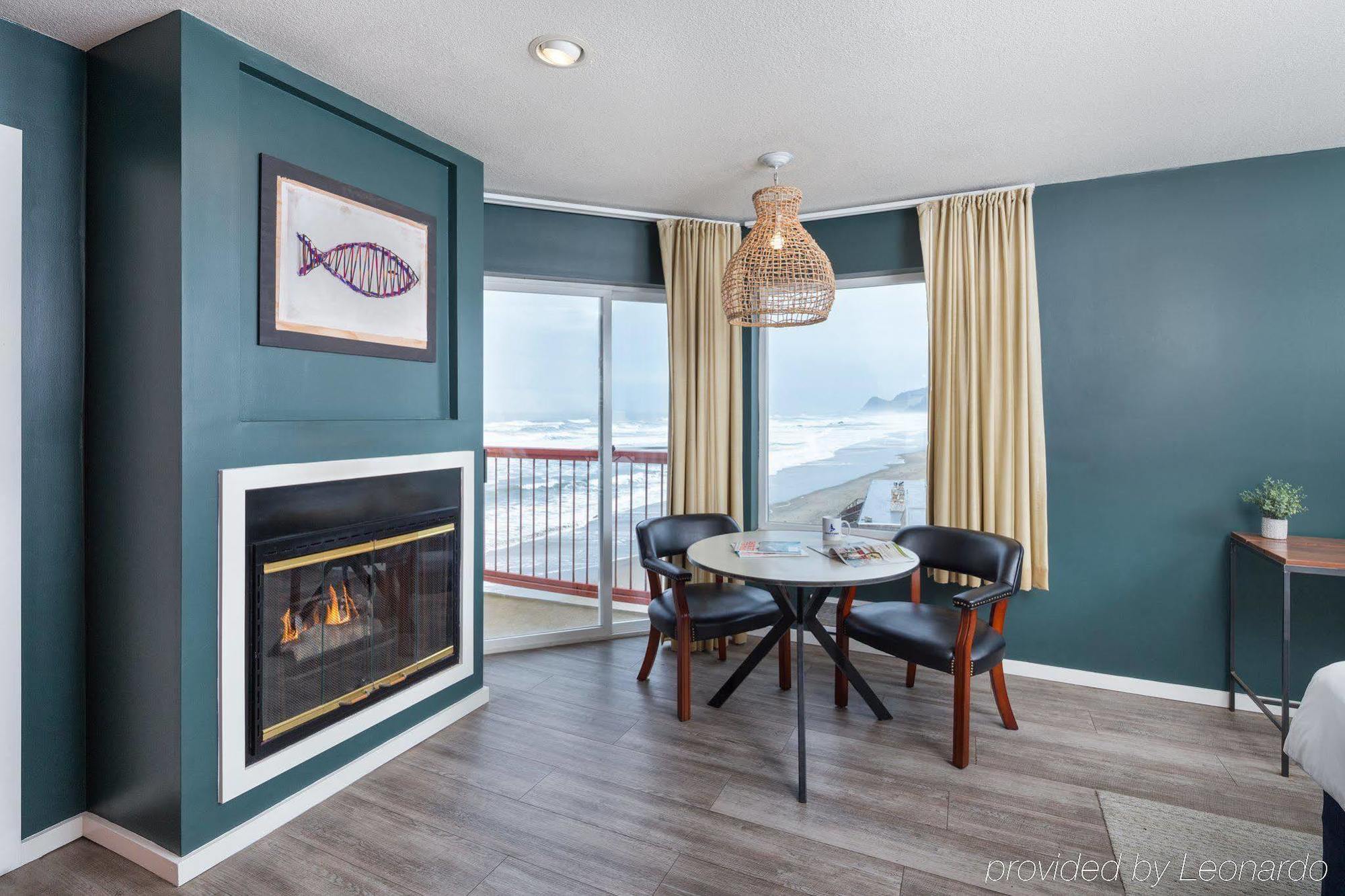 Surftides Hotel