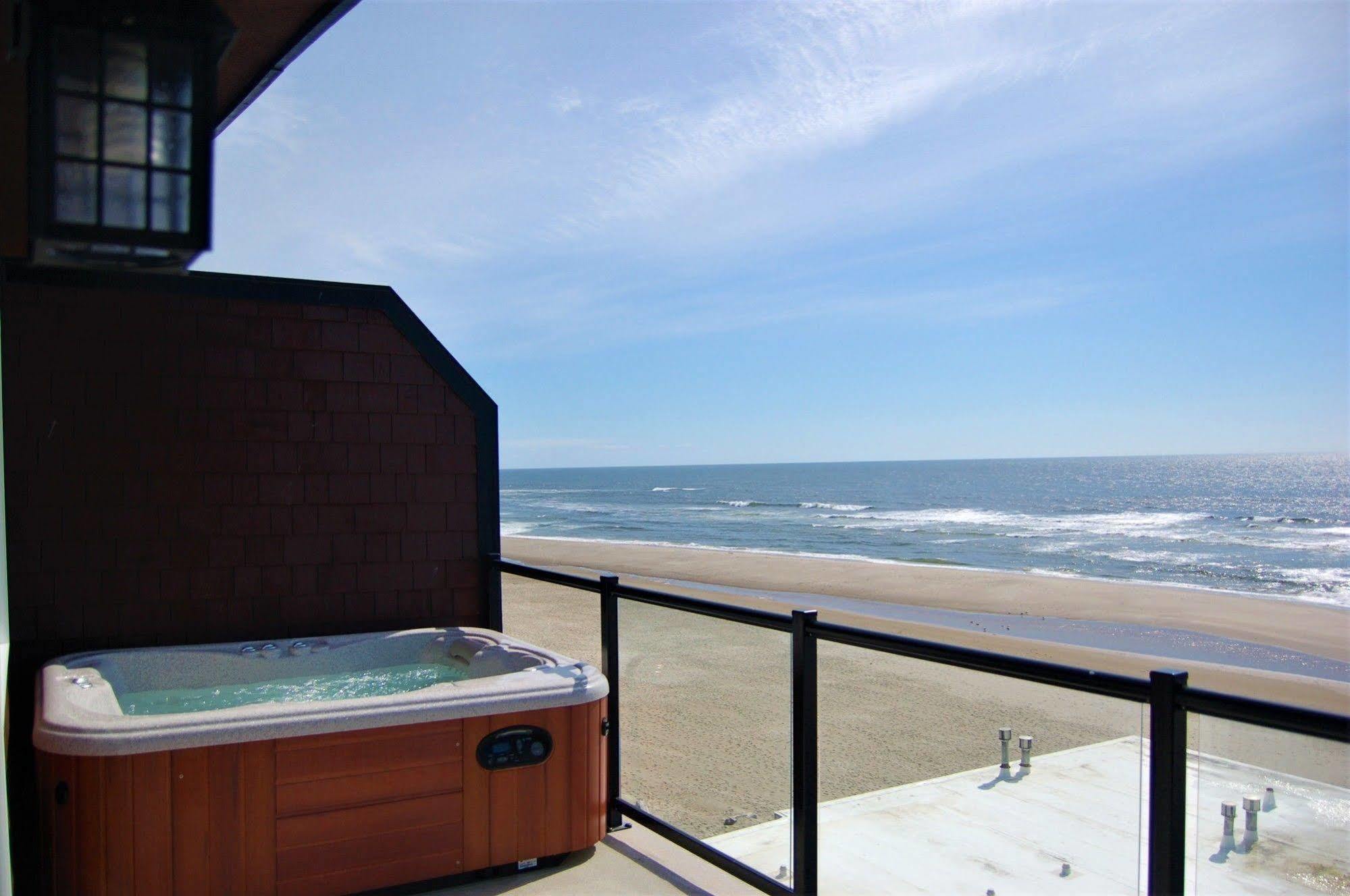 Hotel Beachfront Manor 3*
