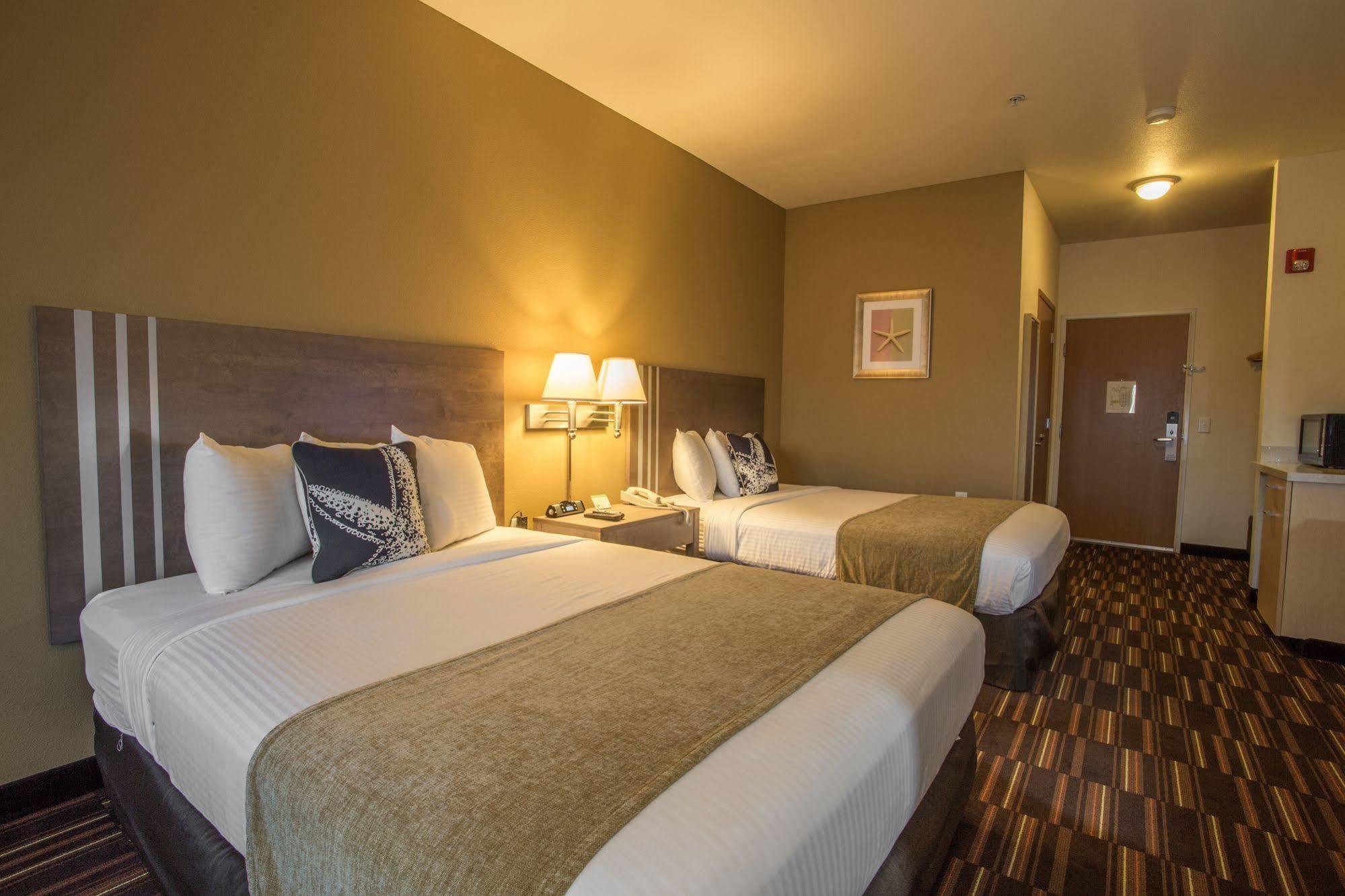 Hotel At Wecoma