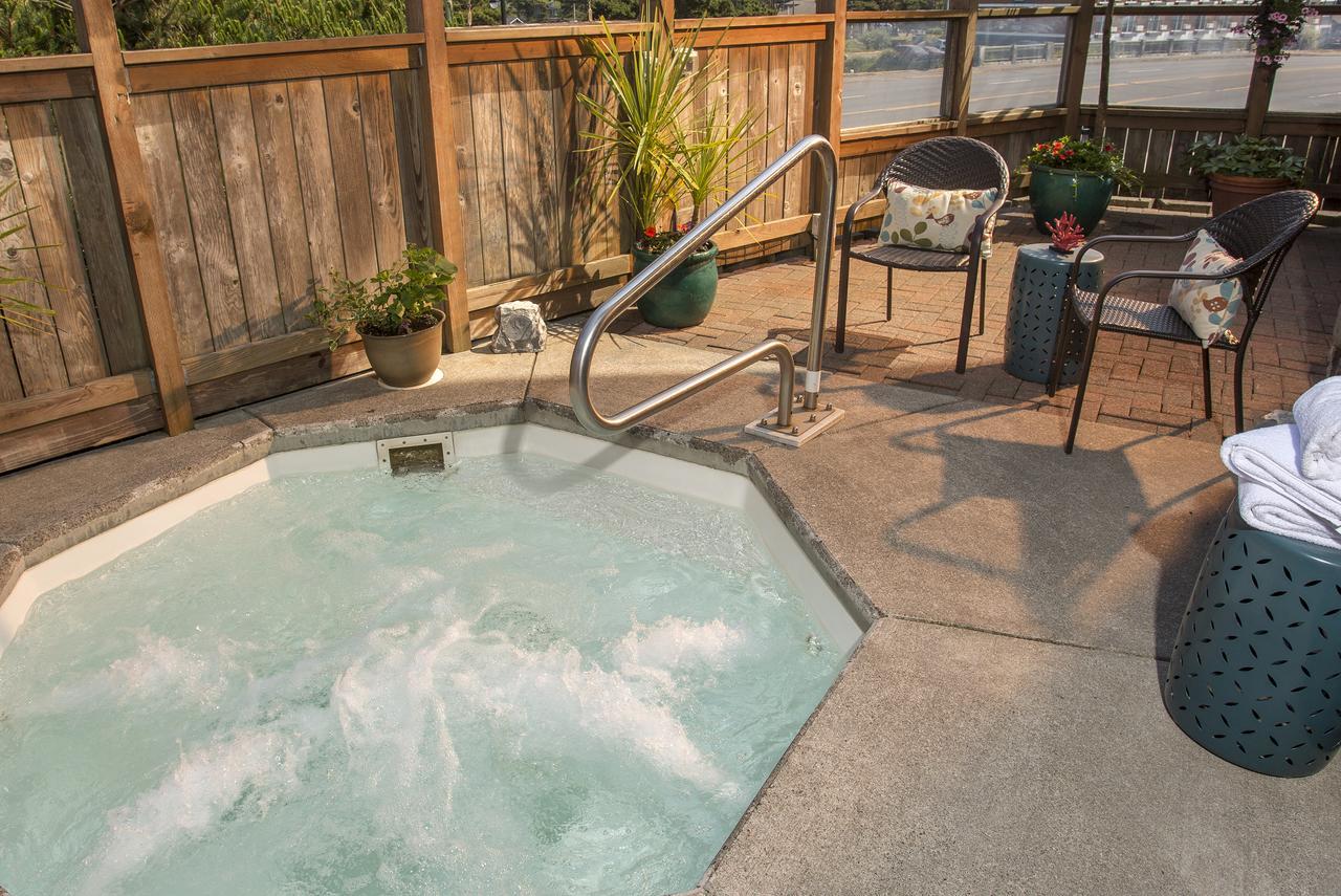 Hotel Shearwater