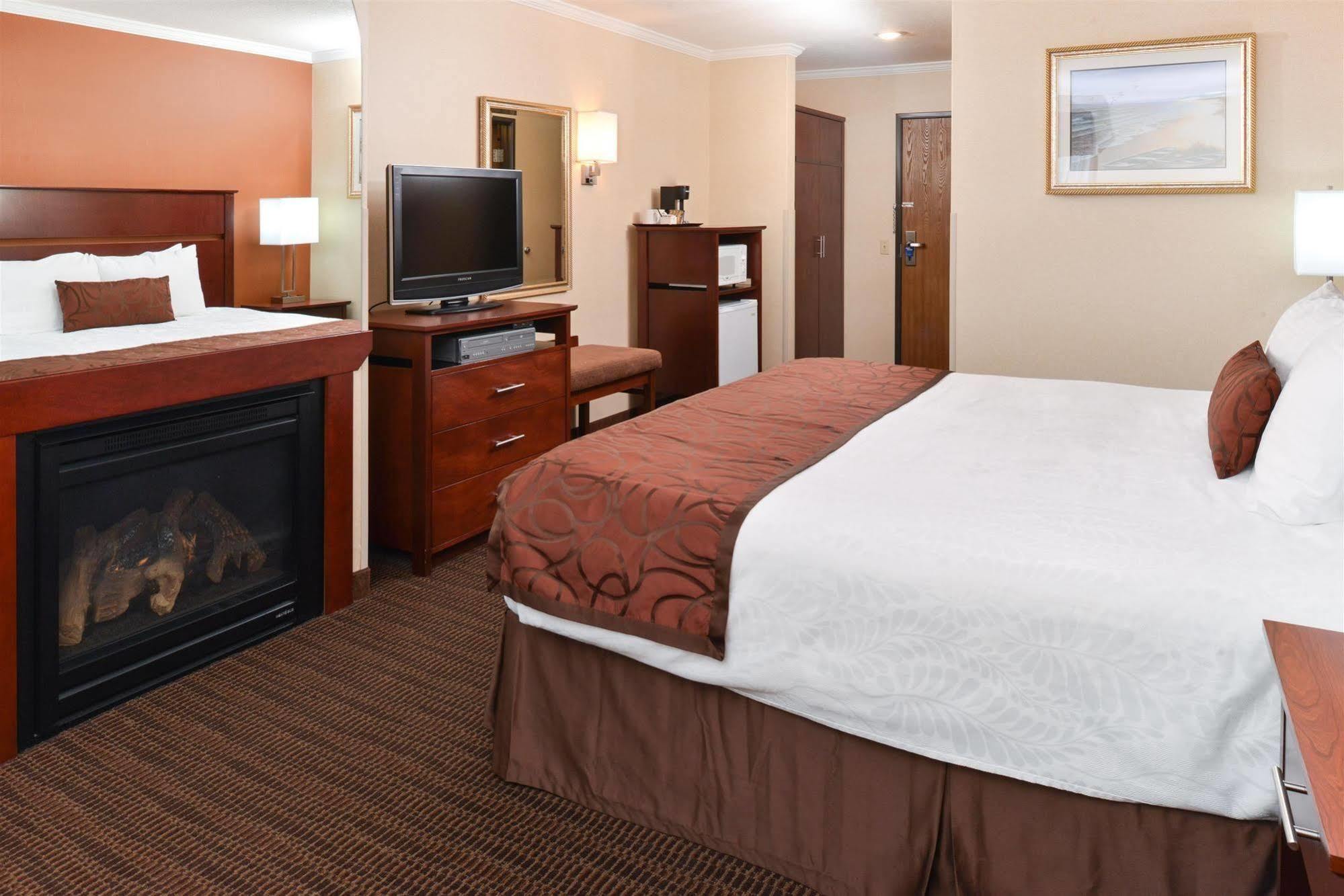 Western Landmark 3*