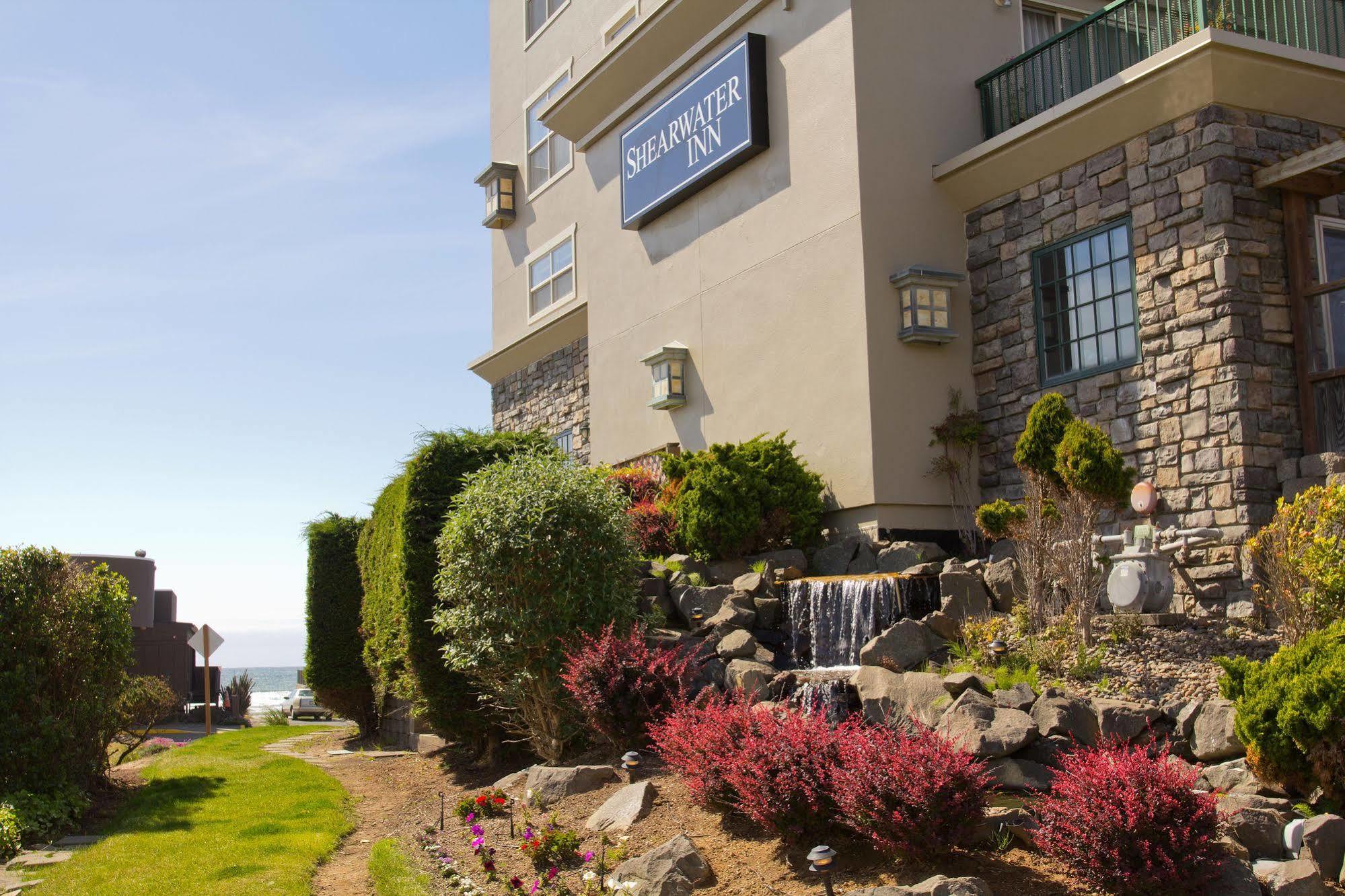 Hotel Shearwater