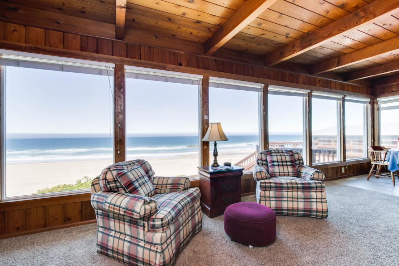 Holiday home Beach Front Vacation *