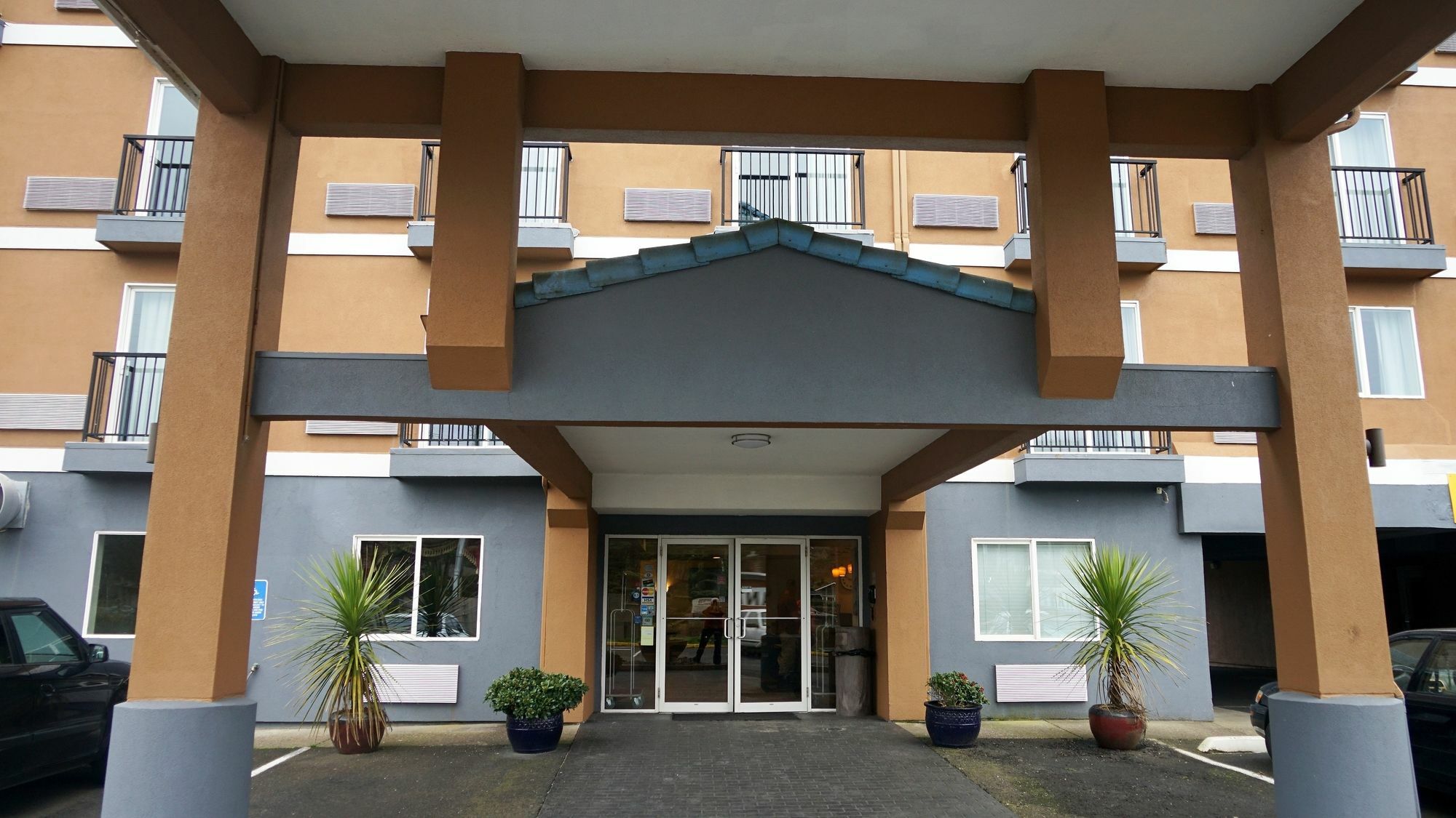 Hotel At By Oyo
