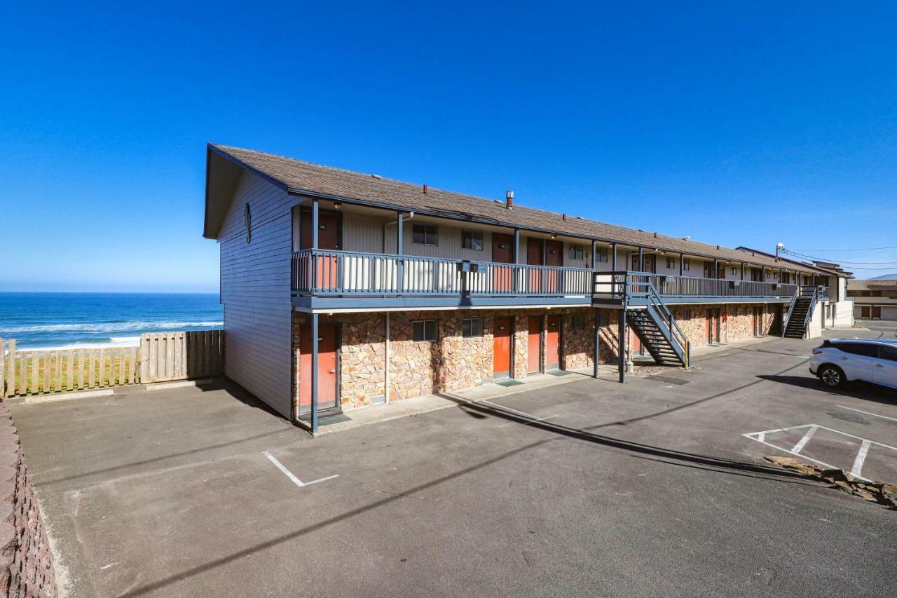 Holiday home Sea Horse Ocean Front *