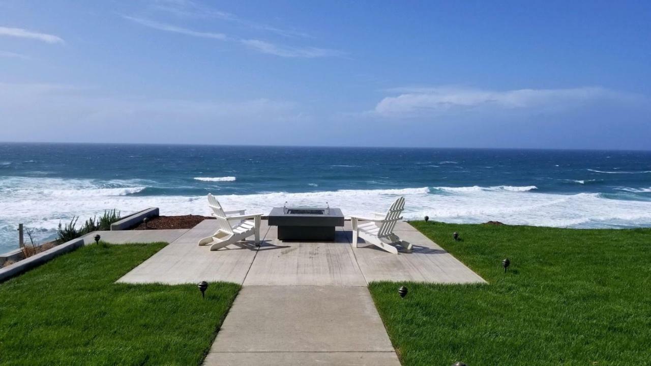 The Coho Oceanfront Hotel