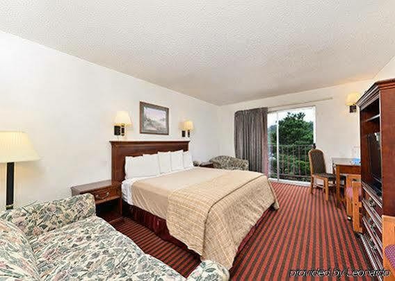 Oyo Ocean Breeze At 2*