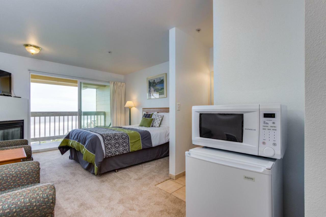 Sandstone Point Apartment Lincoln City