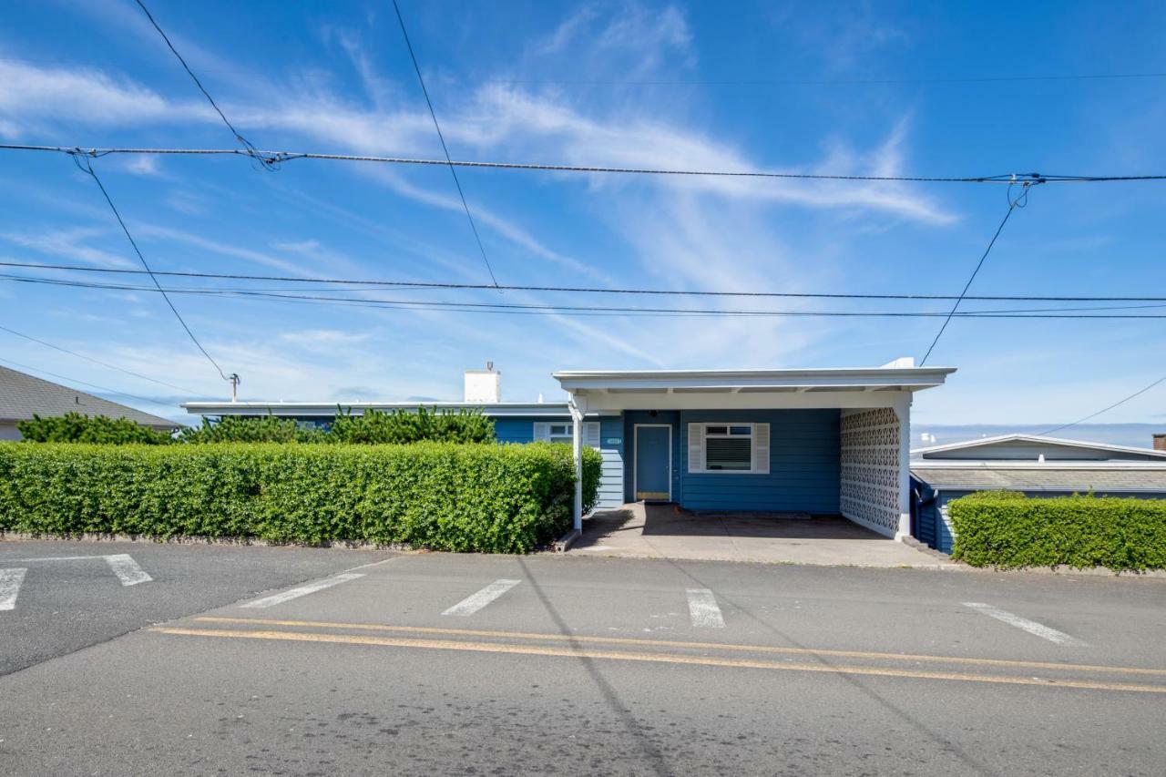 Holiday home Beach Front Vacation