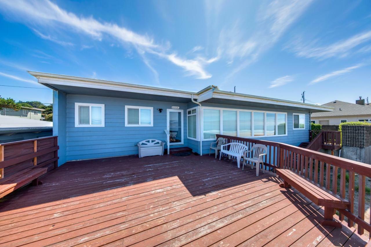 Beach Front Vacation Holiday home Lincoln City