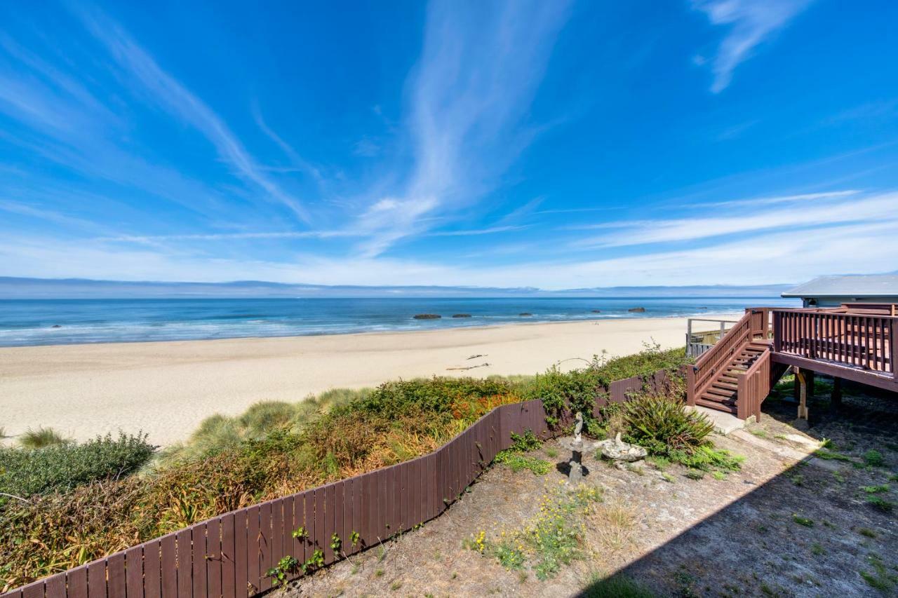 Beach Front Vacation Holiday home Lincoln City