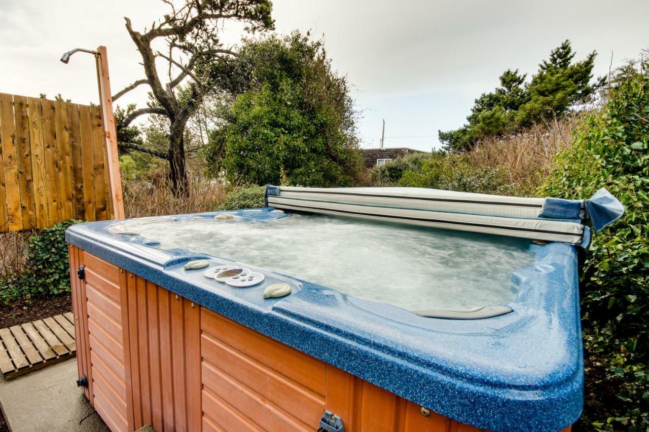 The Yellow Rose House Holiday home Lincoln City