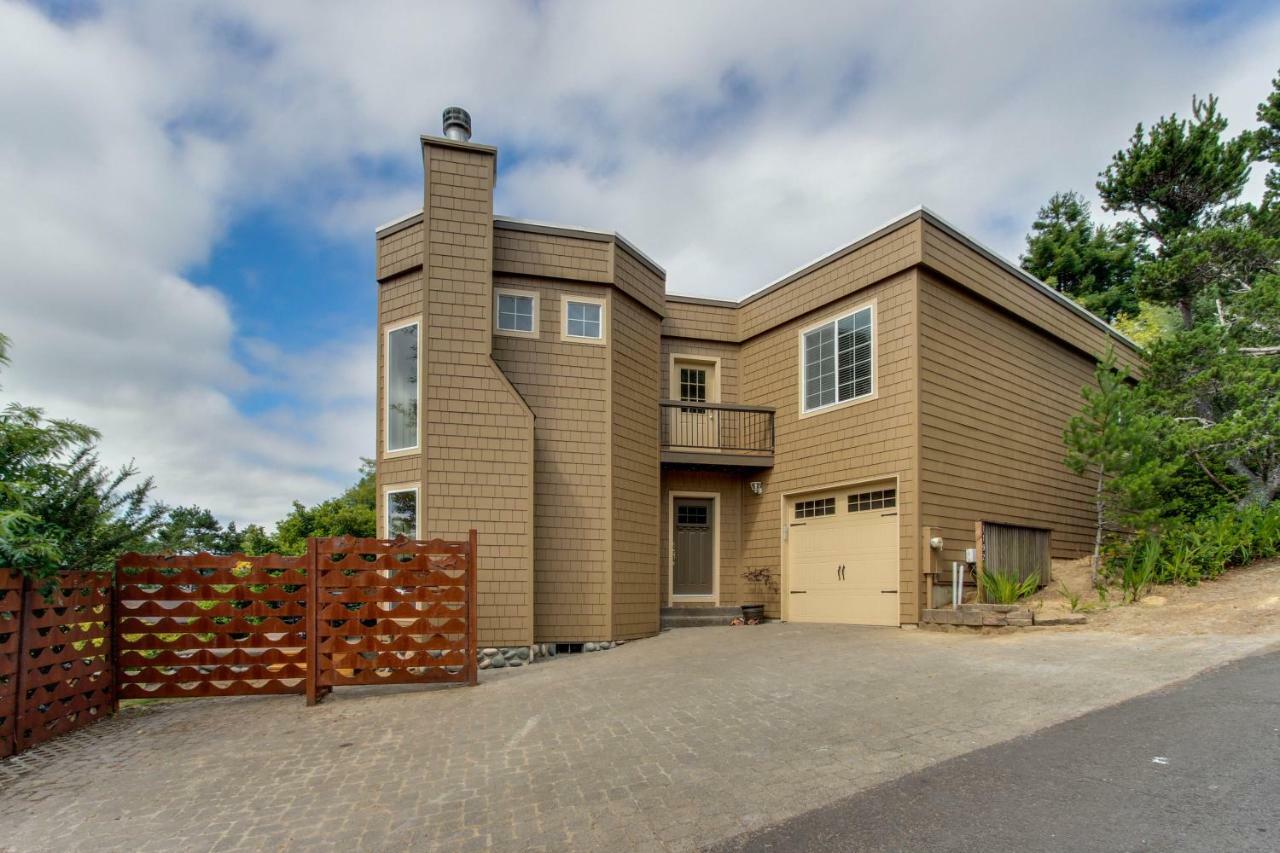 House Playland