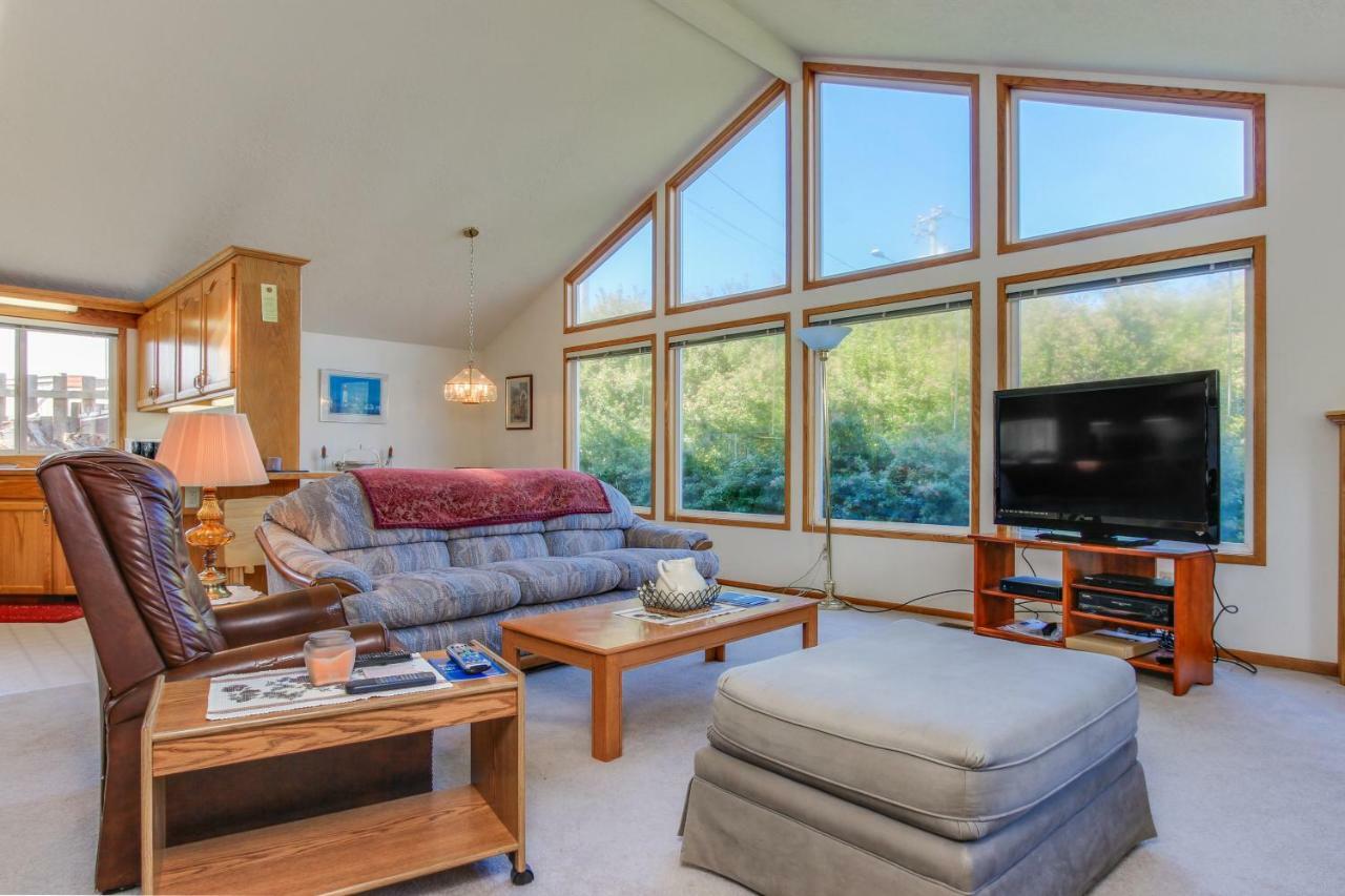 Captain Bill's Beachhouse * Lincoln City