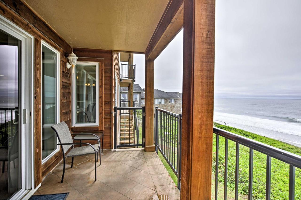 Beachfront With Patio And Views - Walk To Shore!