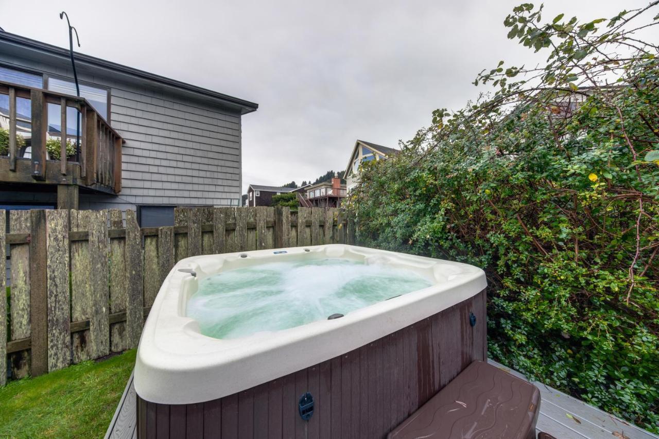 Holiday home Sea Breeze *