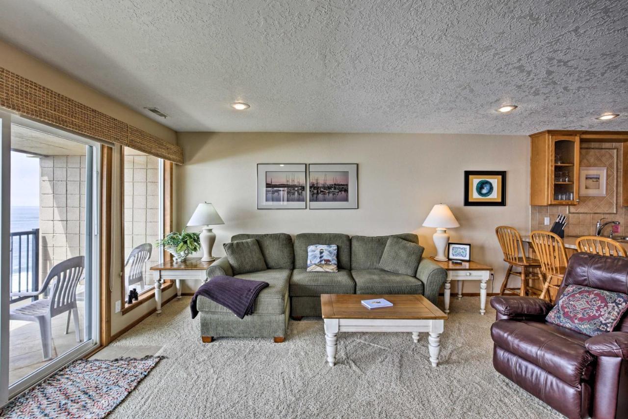 With Balcony And Ocean Views! *