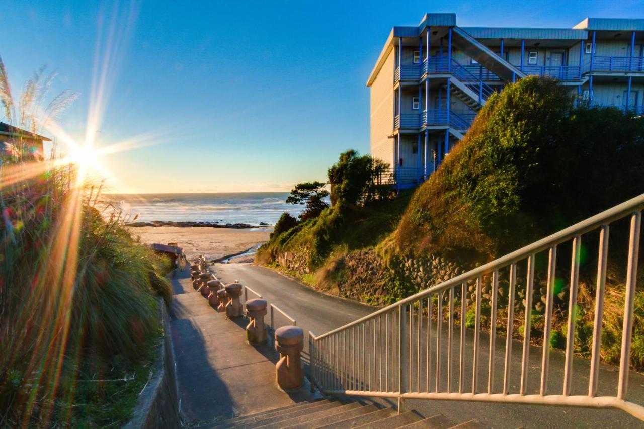 Shore Pine Hideaway Holiday home