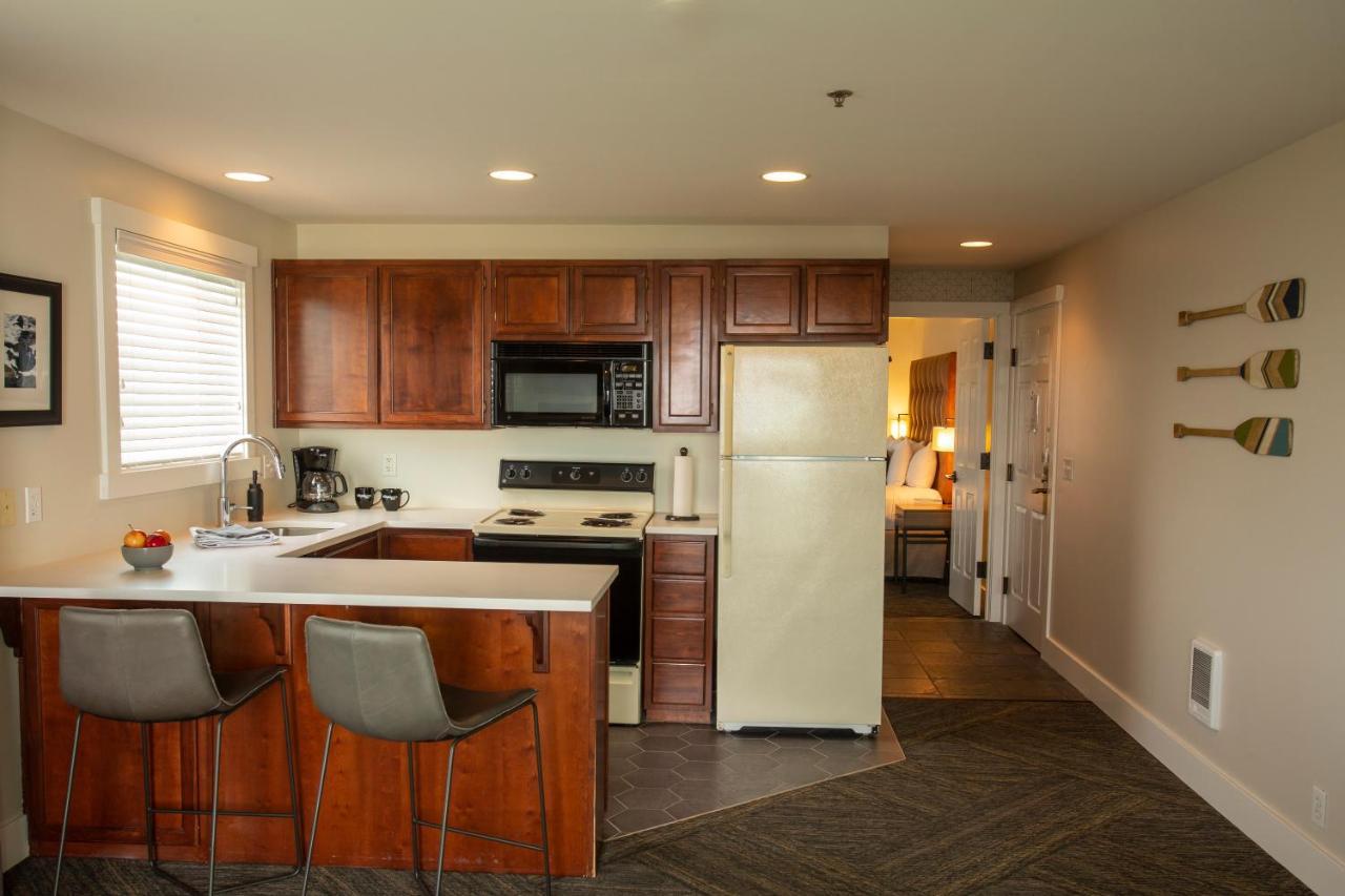 Hotel Shearwater Lincoln City