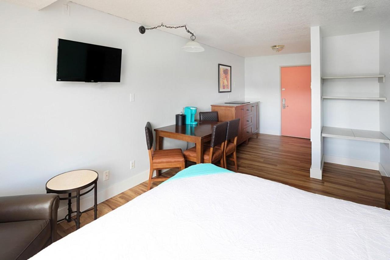 Hotel Oyo Ocean Breeze At 2*