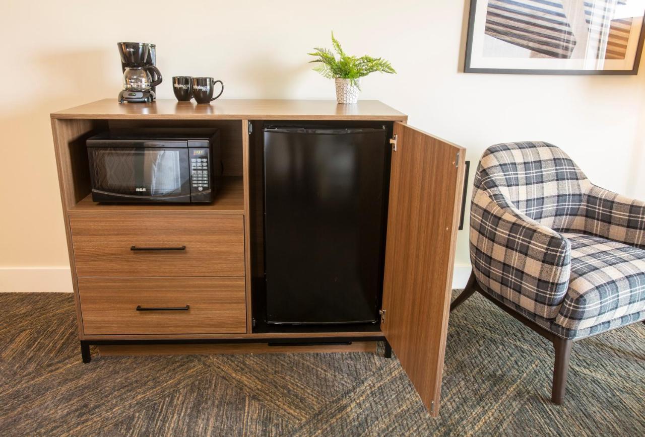 Hotel Shearwater 4*